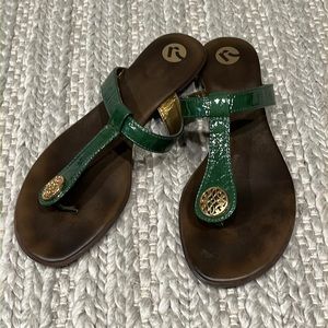 Green Patent Leather ‘Saline’ by REPORT Sz 9.5